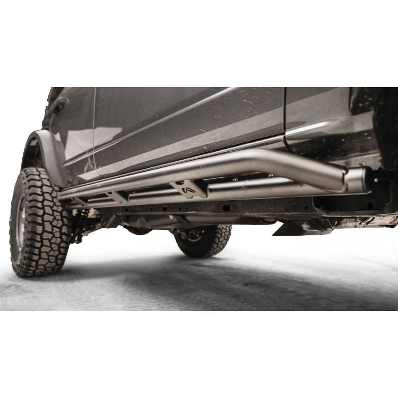 Fab Fours FB21-G5251-1 2021-2024 Ford Bronco Tube Rock Sliders