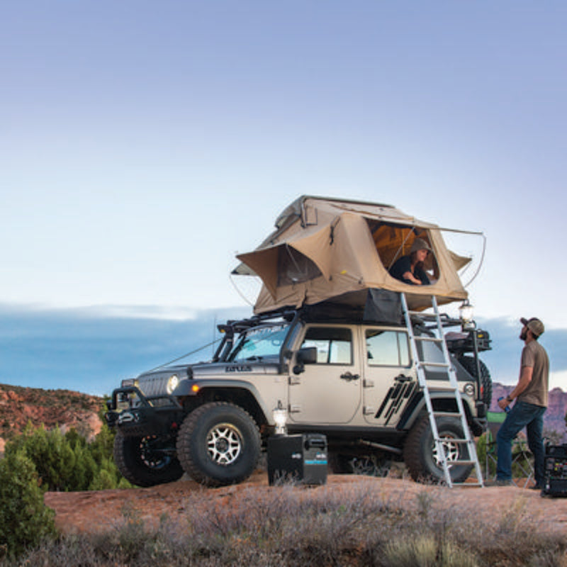 Smittybilt 2783 1984 - 2001 Jeep XJ Overlander Roof Top Tent