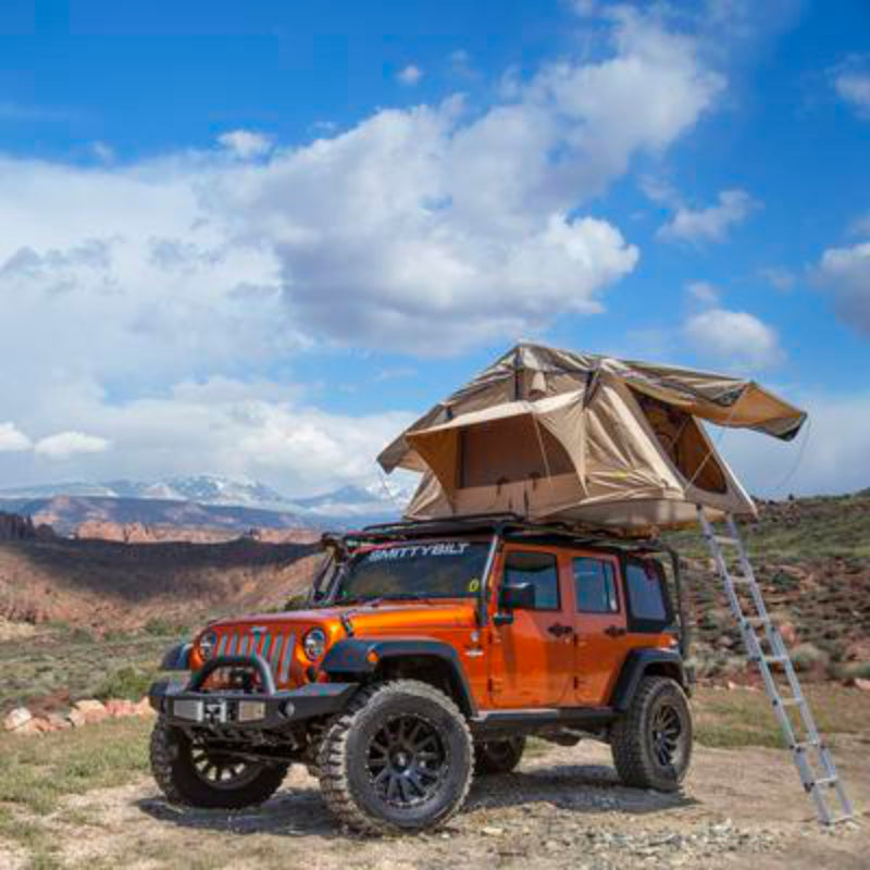 Smittybilt 2783  1984 - 2001 Jeep XJ  Overlander Roof Top Tent